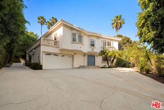 1109 Pine Drive, Beverly Hills, CA 90210