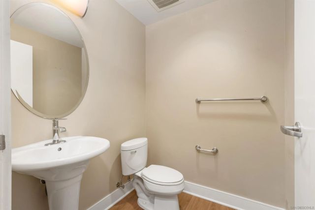 645 Front St 712, San Diego, CA 92101