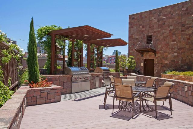 645 Front St 712, San Diego, CA 92101