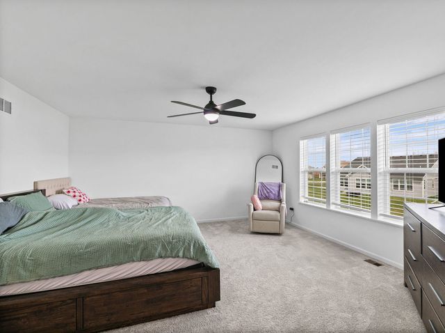 12562 Mullin Street, Huntley, IL 60142