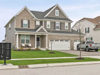 12562 Mullin Street, Huntley, IL 60142