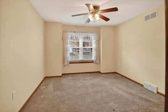 185 N Musket Ridge Drive, Sun Prairie, WI 53590