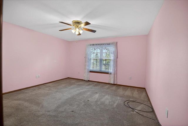 185 N Musket Ridge Drive, Sun Prairie, WI 53590