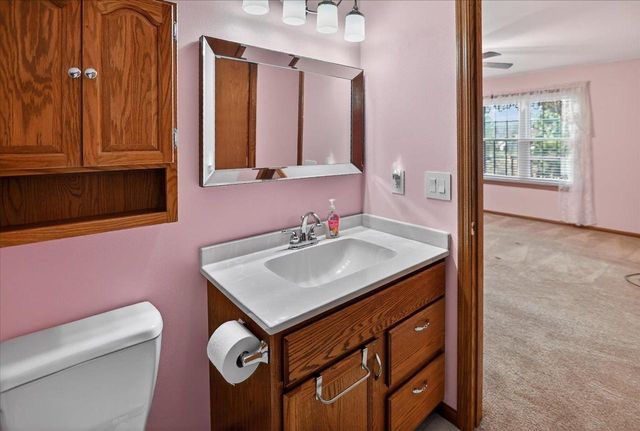 185 N Musket Ridge Drive, Sun Prairie, WI 53590