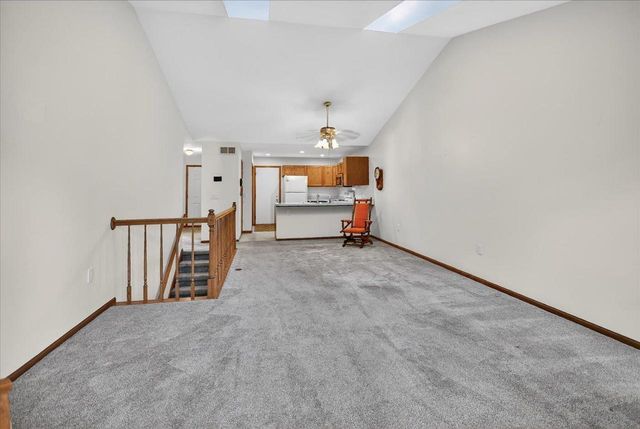 185 N Musket Ridge Drive, Sun Prairie, WI 53590