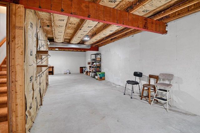 185 N Musket Ridge Drive, Sun Prairie, WI 53590