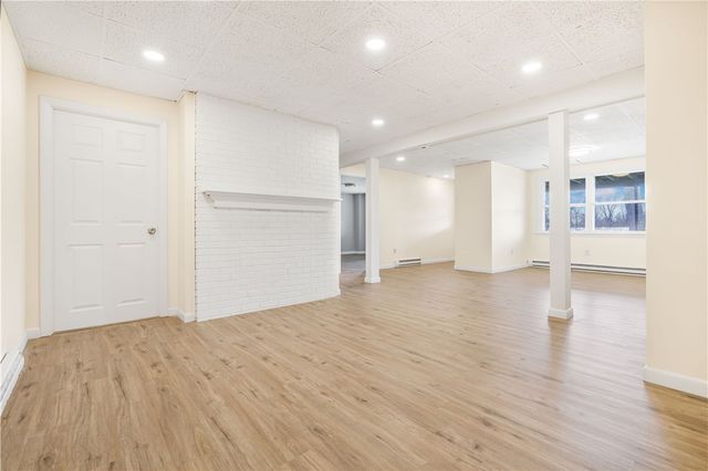 3421 Pawtucket Avenue 2, East Providence, RI 02915