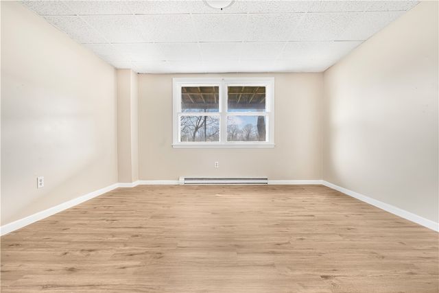 3421 Pawtucket Avenue 2, East Providence, RI 02915