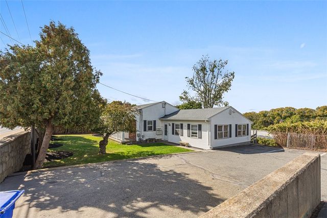 3421 Pawtucket Avenue 2, East Providence, RI 02915