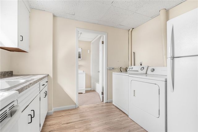 3421 Pawtucket Avenue 2, East Providence, RI 02915