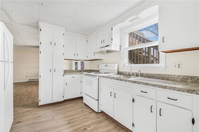 3421 Pawtucket Avenue 2, East Providence, RI 02915