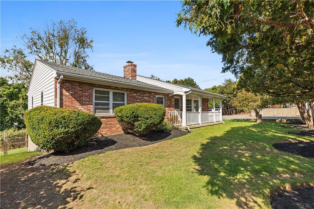 3421 Pawtucket Avenue 2, East Providence, RI 02915