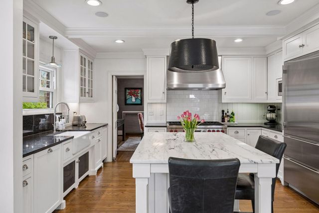 4900 Sunnyside Road, Edina, MN 55424