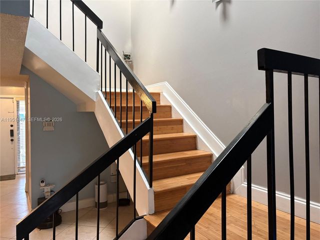 20537 NE 6th Ct, Miami, FL 33179