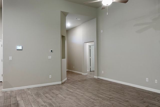 6 Los Campos Dr., Odessa, TX 79765