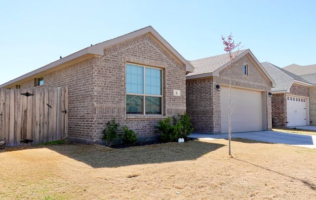 6 Los Campos Dr., Odessa, TX 79765