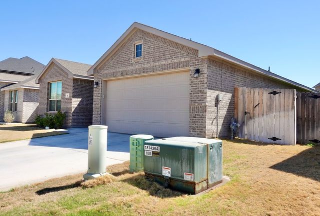 6 Los Campos Dr., Odessa, TX 79765