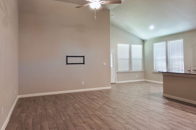 6 Los Campos Dr., Odessa, TX 79765