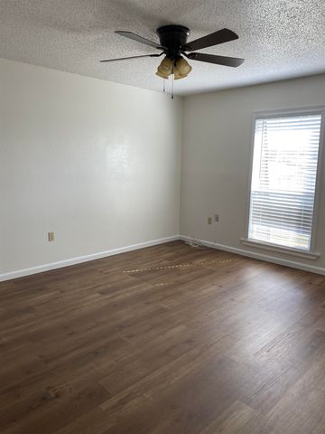 274 Monarch Dr, Houma, LA 70364