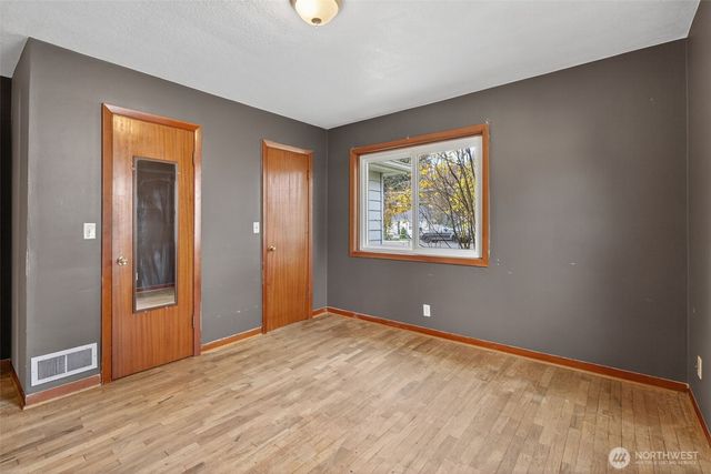 608 12th Street, Washougal, WA 98671