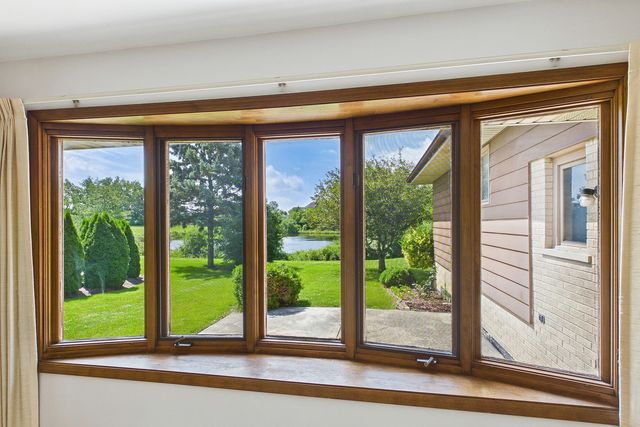 3529 Burgess Place, Darien, IL 60561