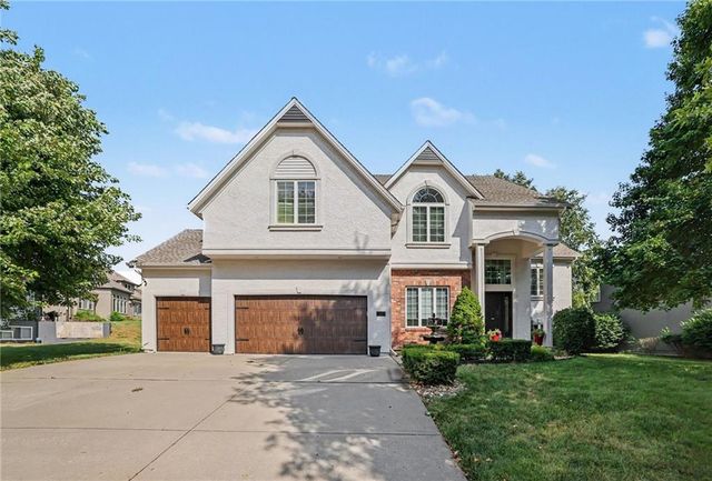 8509 N Eastern Avenue, Kansas City, MO 64157