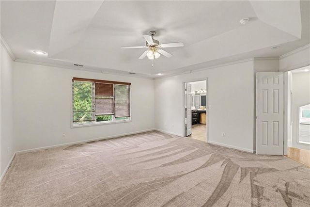 8509 N Eastern Avenue, Kansas City, MO 64157