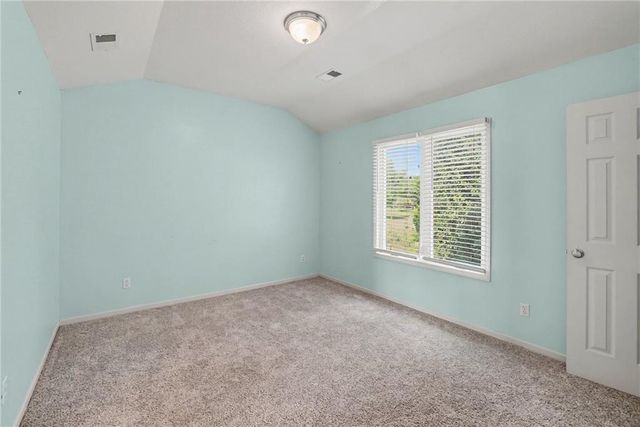 8509 N Eastern Avenue, Kansas City, MO 64157