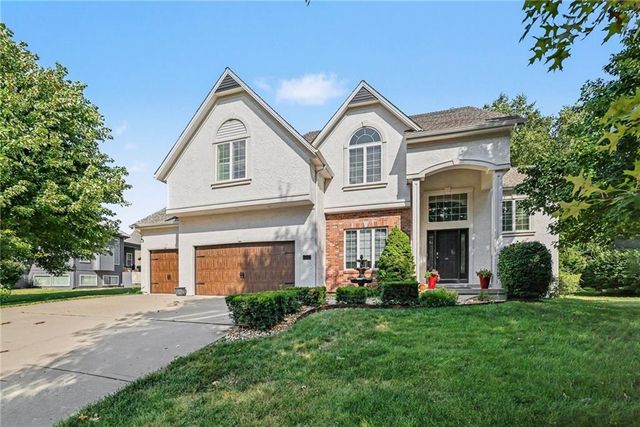 8509 N Eastern Avenue, Kansas City, MO 64157