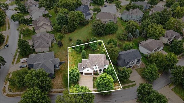 8509 N Eastern Avenue, Kansas City, MO 64157