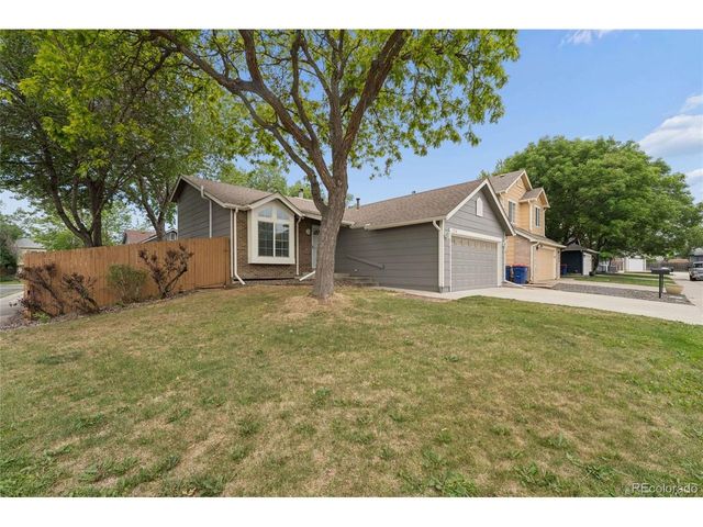 3734 Canterbury Cir, Broomfield, CO 80020