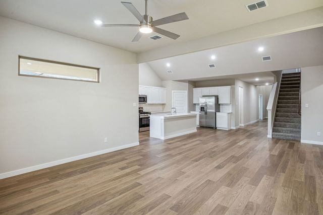 493 Hocking Hills Drive, Waxahachie, TX 75165