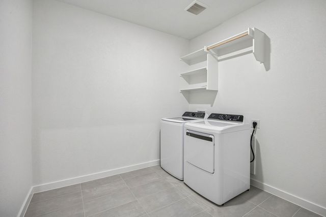 493 Hocking Hills Drive, Waxahachie, TX 75165