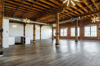 3800 Lakeside Avenue E 400, Cleveland, OH 44114