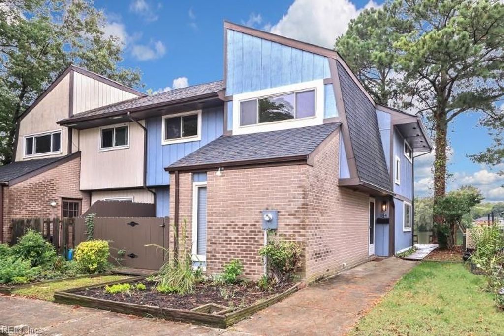 164 Lake One DR, Hampton, VA 23666