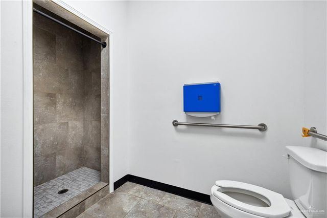 2308 E 1st Street 4-5, Mission, TX 78572