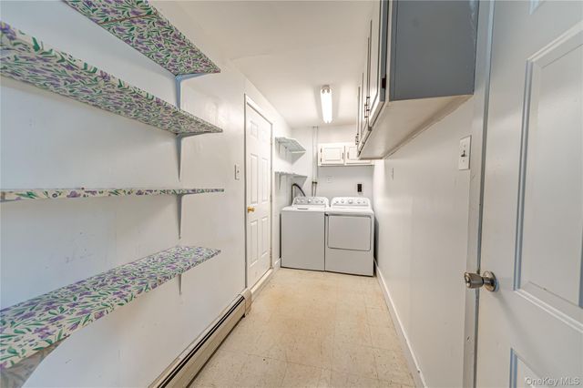 54 Ramble Lane, Levittown, NY 11756