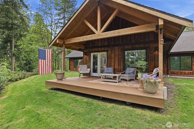 1815 Sunday Lake Road, Stanwood, WA 98292