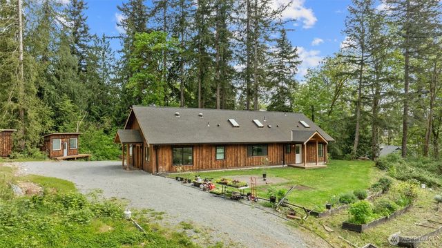 1815 Sunday Lake Road, Stanwood, WA 98292