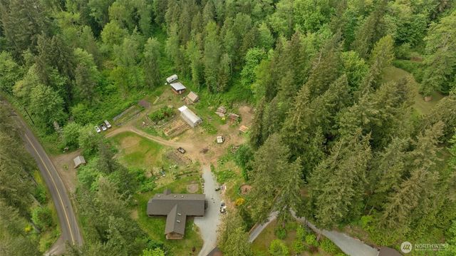 1815 Sunday Lake Road, Stanwood, WA 98292