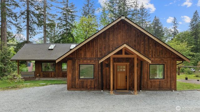 1815 Sunday Lake Road, Stanwood, WA 98292