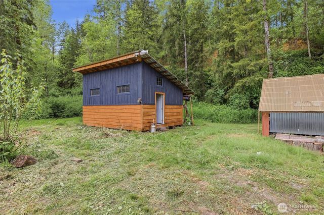 1815 Sunday Lake Road, Stanwood, WA 98292