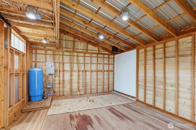 1815 Sunday Lake Road, Stanwood, WA 98292