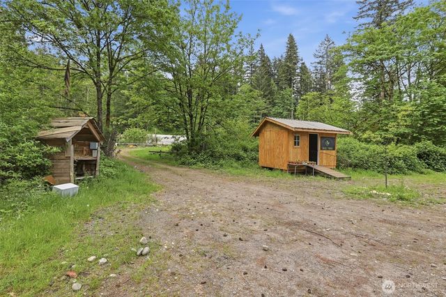 1815 Sunday Lake Road, Stanwood, WA 98292