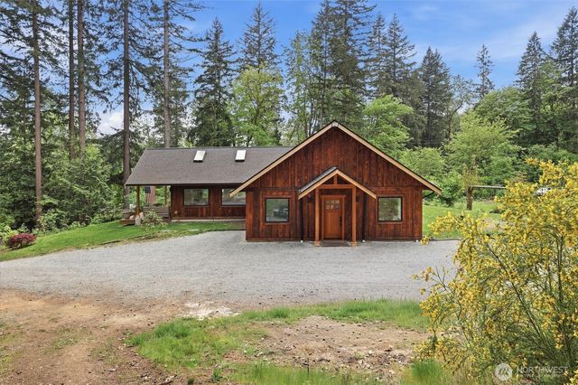 1815 Sunday Lake Road, Stanwood, WA 98292