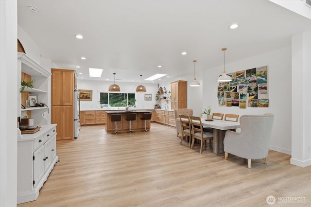 1815 Sunday Lake Road, Stanwood, WA 98292