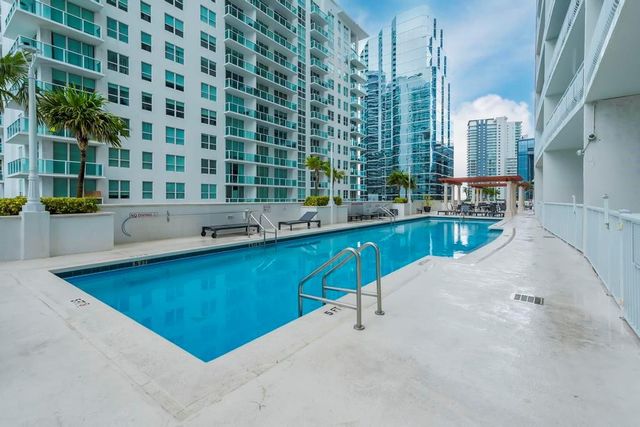1200 Brickell Bay Drive 3906, Miami, FL 33131