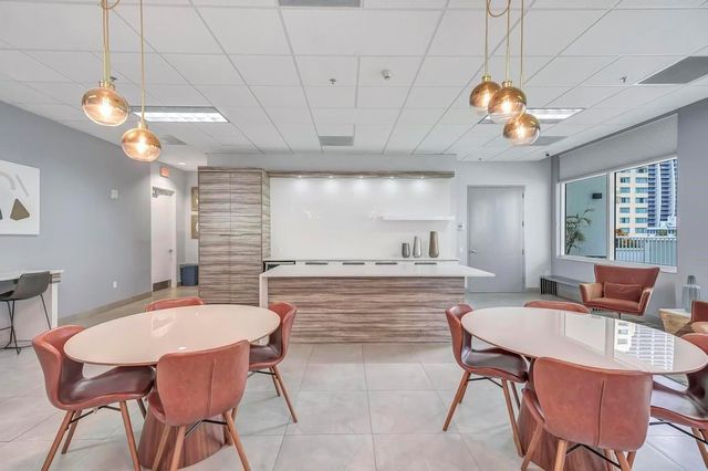 1200 Brickell Bay Drive 3906, Miami, FL 33131