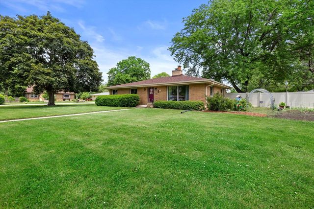 1805 Ridge AVENUE, Mount Pleasant, WI 53406