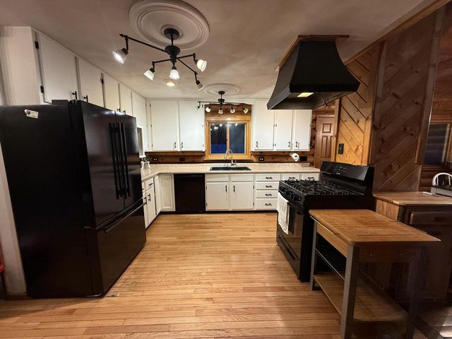 22450 Kodiak ROAD, Kendall, WI 54638